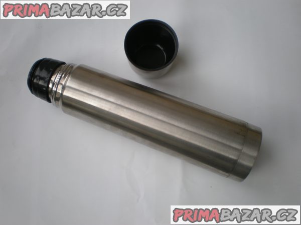 NEREZOVÁ TERMOSKA S POUZDREM