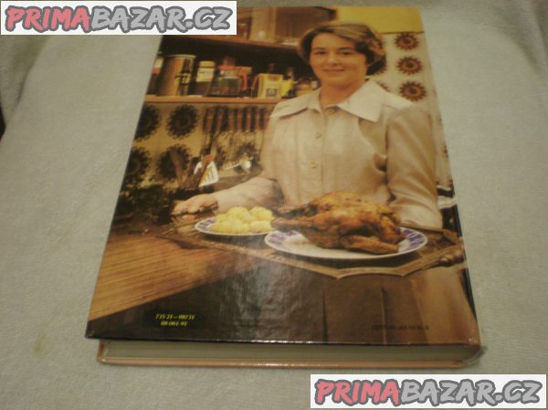 KNIHA Nová domácí kuchařka
