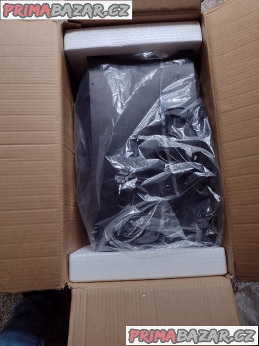 Nový kuchyňský digestoř