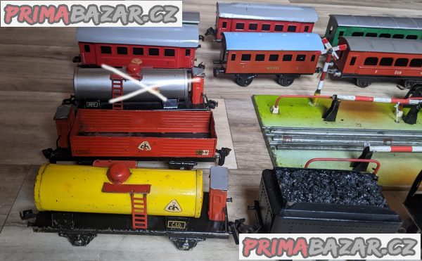 Starožitné hračky