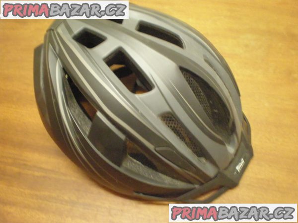 CYKLISTICKÁ PŘILBA