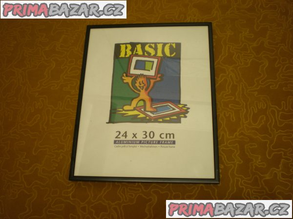 KOVOVÝ RÁM 24x30 cm - Černý