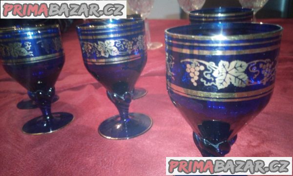 Prodám sadu broušených sklenic Prodám sadu broušených sklenic