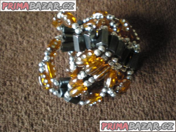 MAGNETICKÝ NÁHRDELNÍK