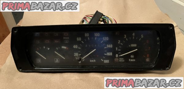 Přístrojová deska ŠKODA 125, 130, 136, RAPID