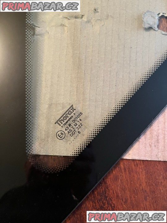 Skla Škoda FELICIA COMBI tónované-zelené