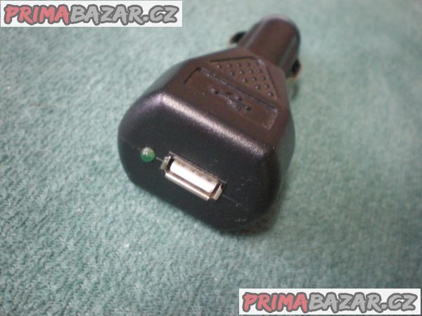 NABÍJEČKA CESTOVNÍ