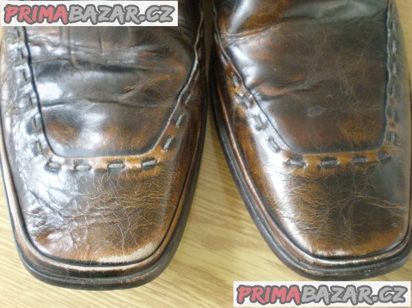 BOTY BAŤA BOTY BAŤA