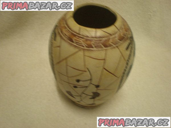 VÁZA S MOTIVY