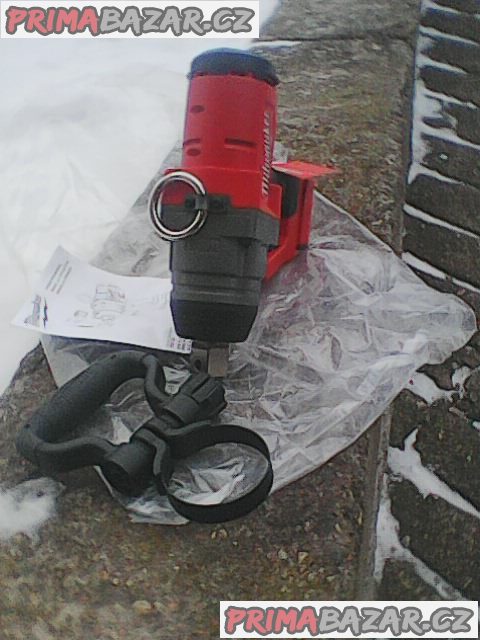 Milwaukee M18 ONEFHIWF1-0 Aku rázový utahovák 2400Nm