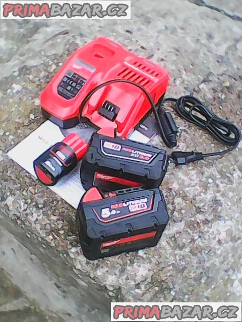 Milwaukee baterie a nabijecka M12 a M18