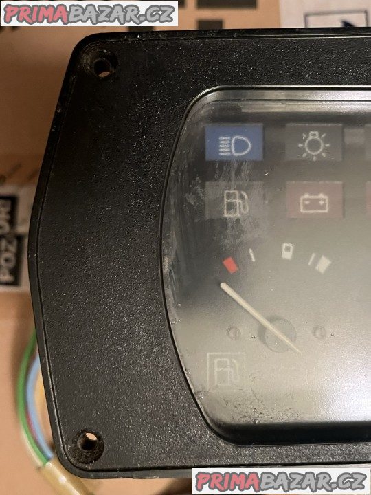 Přístrojovka ŠKODA 125, 130, 136, RAPID