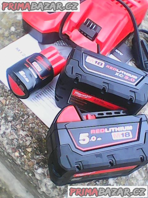 Milwaukee baterie a nabijecka M12 a M18