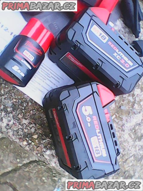 Milwaukee baterie a nabijecka M12 a M18