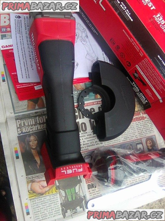 milwaukee M18 FSAG125XPDB-0 FUEL 125 mm úhlová bruska