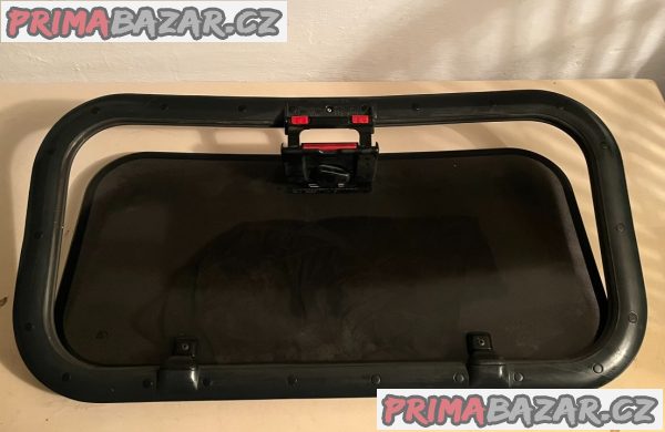 Střešní okno výklopné s pojistkou