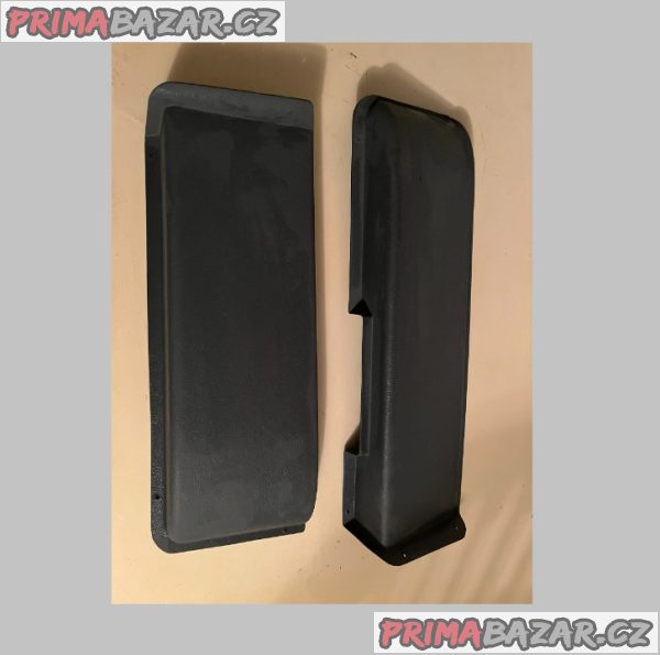 Přihrádky palubní desky FELICIA