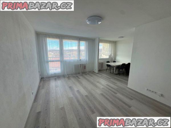 Pronájem světlého bytu 3+1 s lodžií, 77 m2 – Čerčany, ul. Havlíčkova