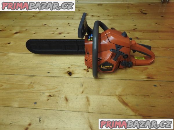 Motorová benzínová řetězová pila Lieder AO 4014