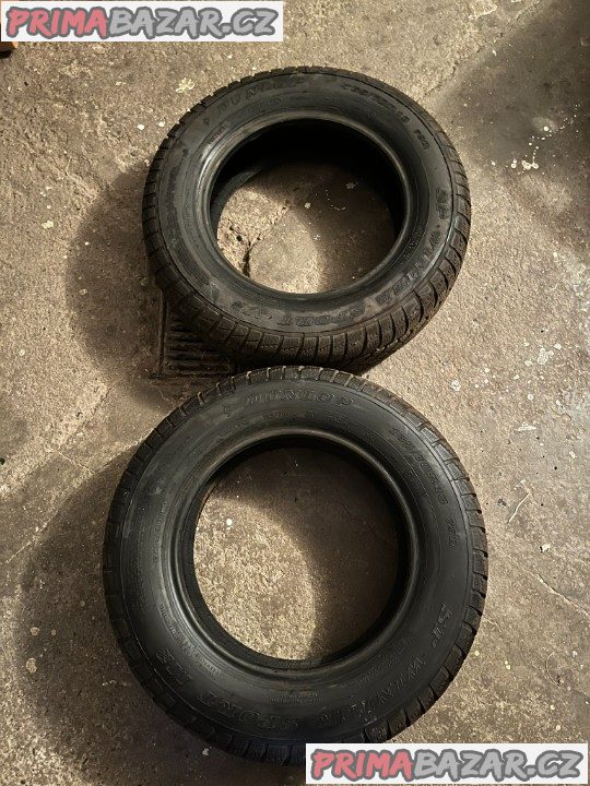 Dvě zimní pneu DUNLOP 165/70/R13