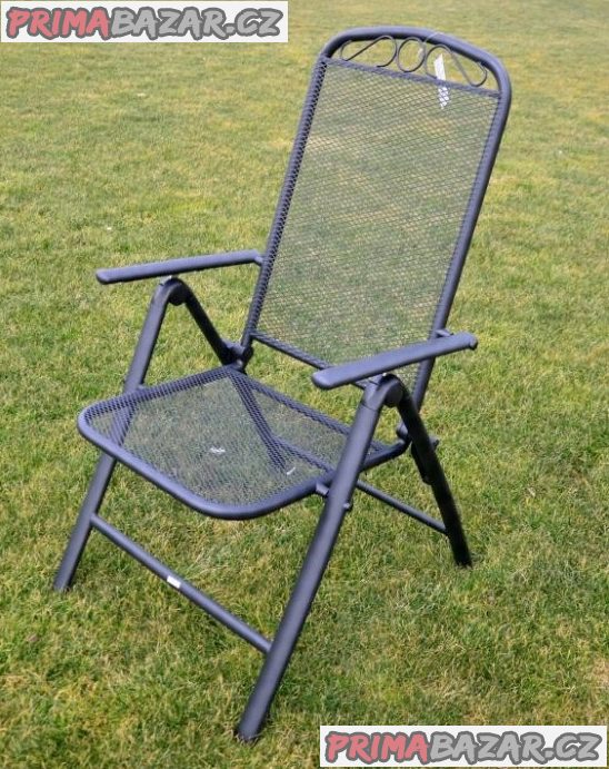 Zahradní nábytek, jídelní kovový set pro 4 osoby s polohovacími skládacími židlemi a lehátkem