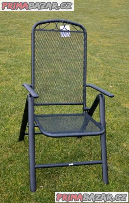 Zahradní nábytek, jídelní kovový set pro 4 osoby s polohovacími skládacími židlemi a lehátkem