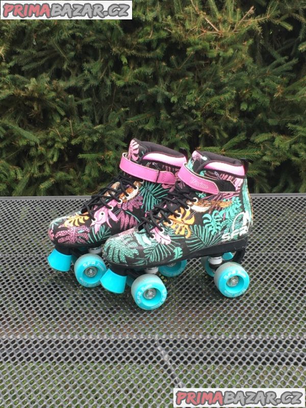 Kolečkové brusle SFR Vision V2 Canvas Floral