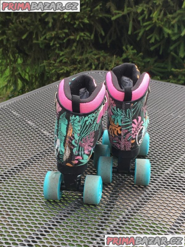 Kolečkové brusle SFR Vision V2 Canvas Floral