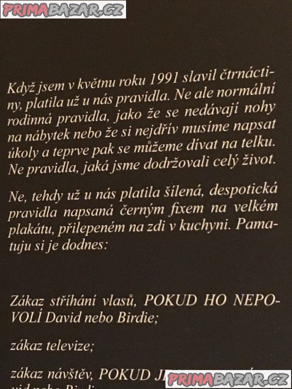 Rodina z podkroví, Dům plný temnoty