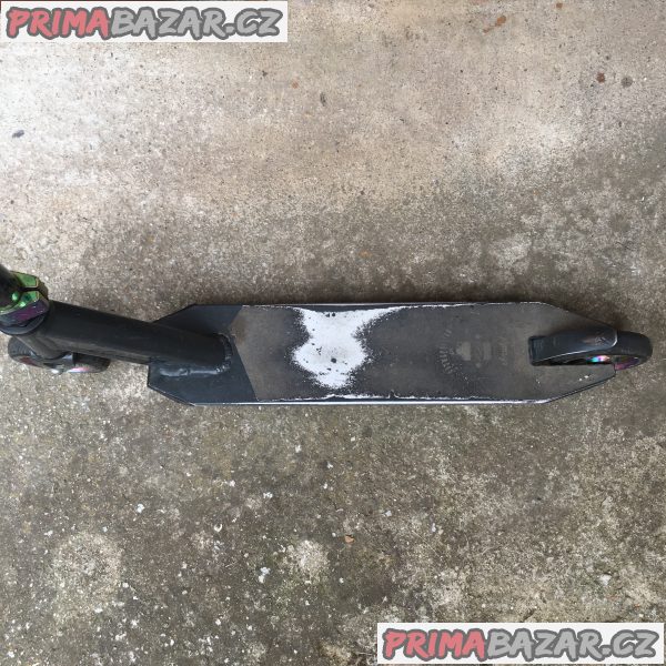 Freestyle koloběžka versatyl cosmopolitan