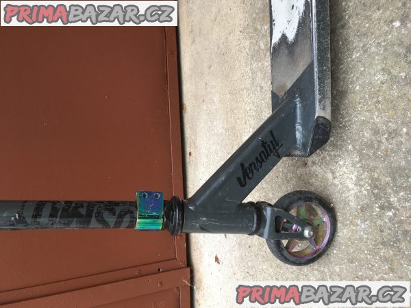 Freestyle koloběžka versatyl cosmopolitan