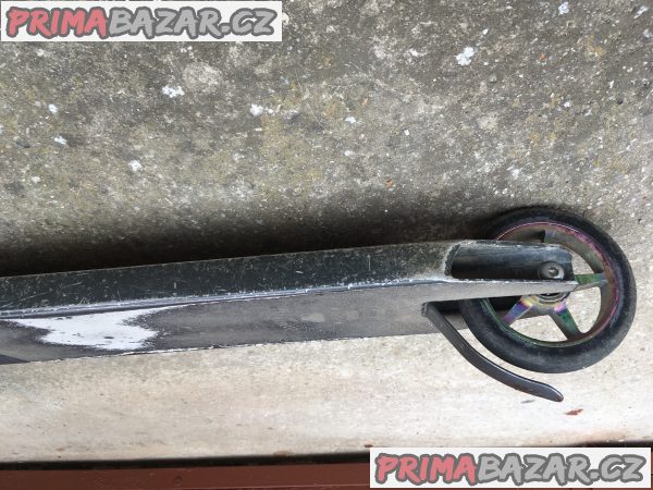 Freestyle koloběžka versatyl cosmopolitan