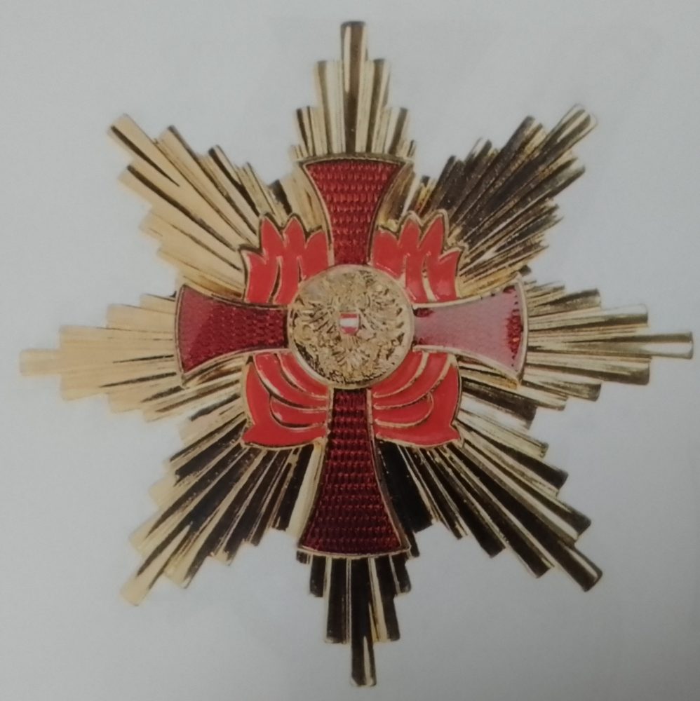 Faleristický materiál odkoupím hotově za katalogové ceny