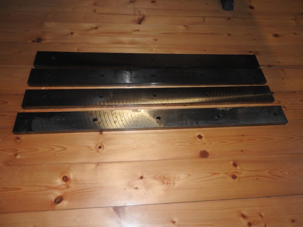 Nože do strojních tabulových nůžek 20x68x870 mm