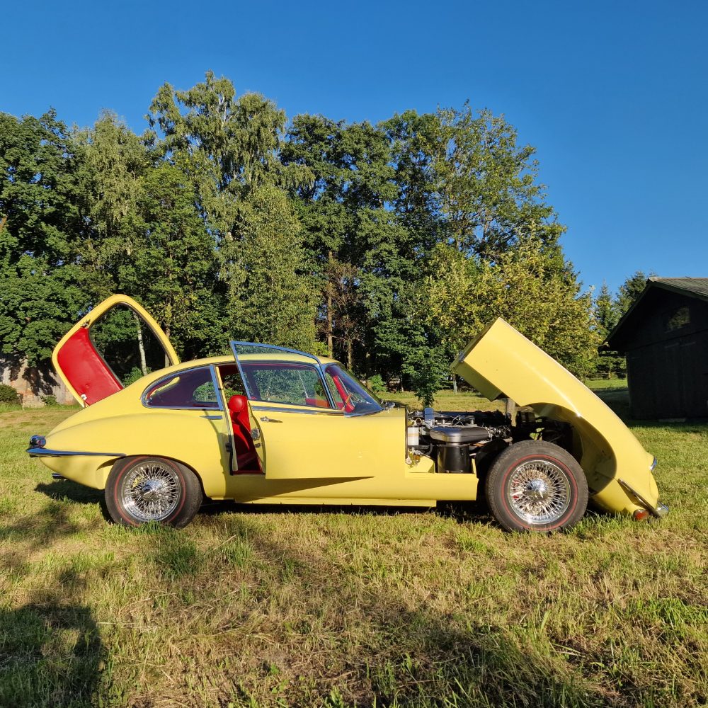 Jaguar E-Type 1 serie 4,2 2+2 rv.1968 po Renovaci