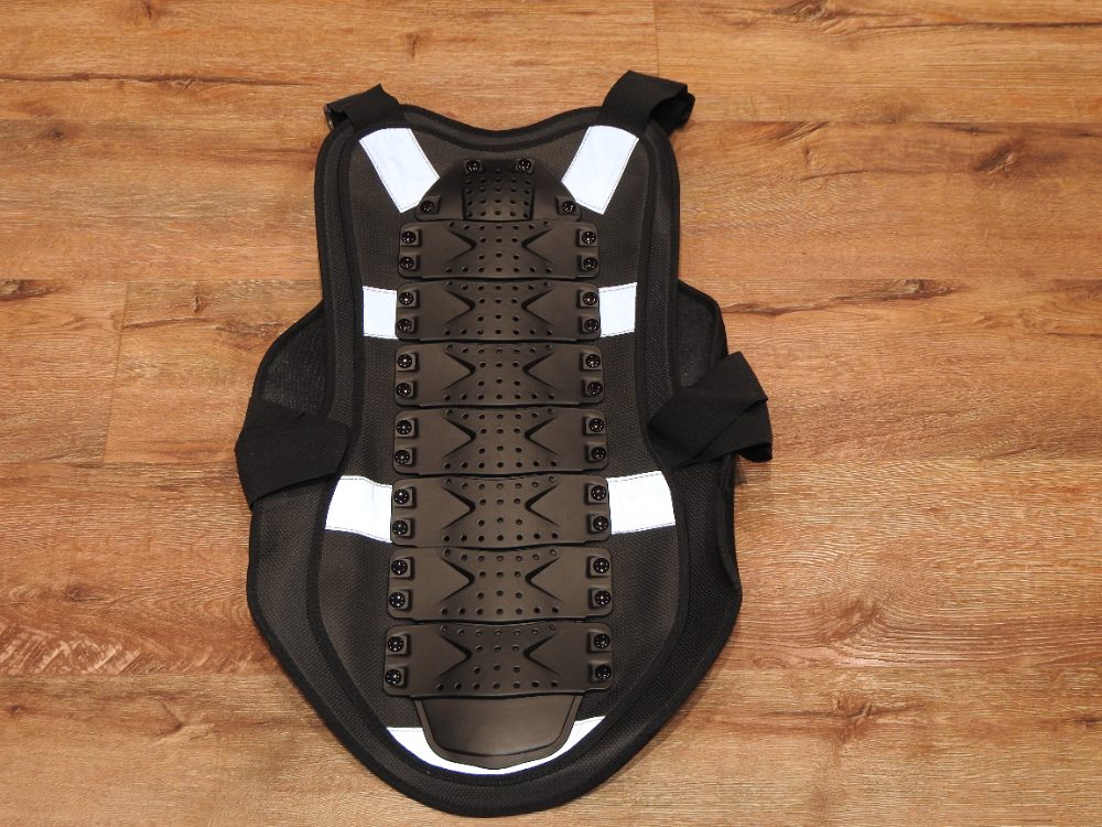 Chráničová vesta Nová