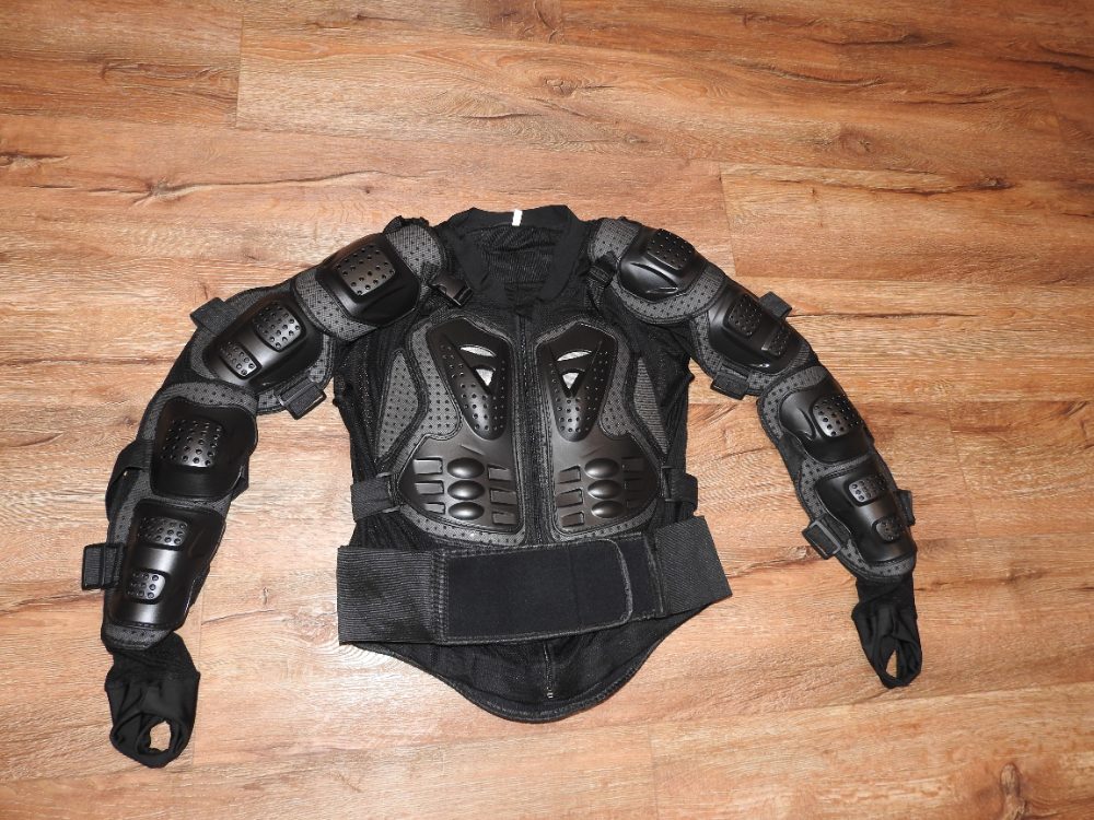 Chráničová vesta Nová