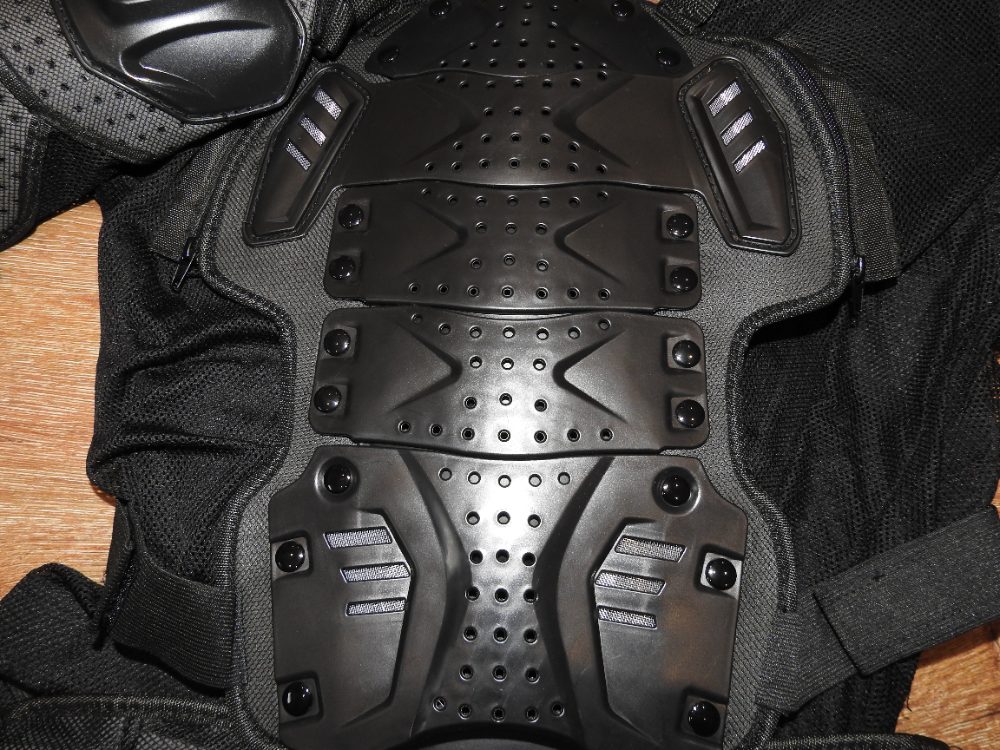 Chráničová vesta Nová