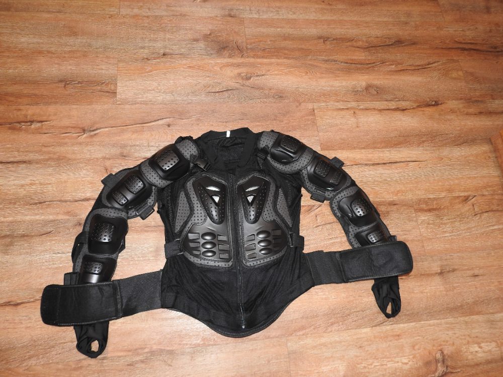 Chráničová vesta Nová