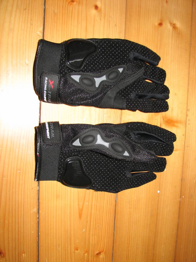 Rukavice textilní s chrániči Nové Rukavice textilní s chrániči Nové