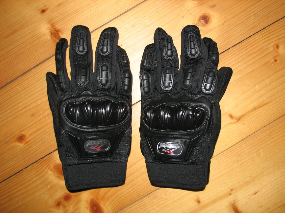 Rukavice textilní s chrániči Nové Rukavice textilní s chrániči Nové