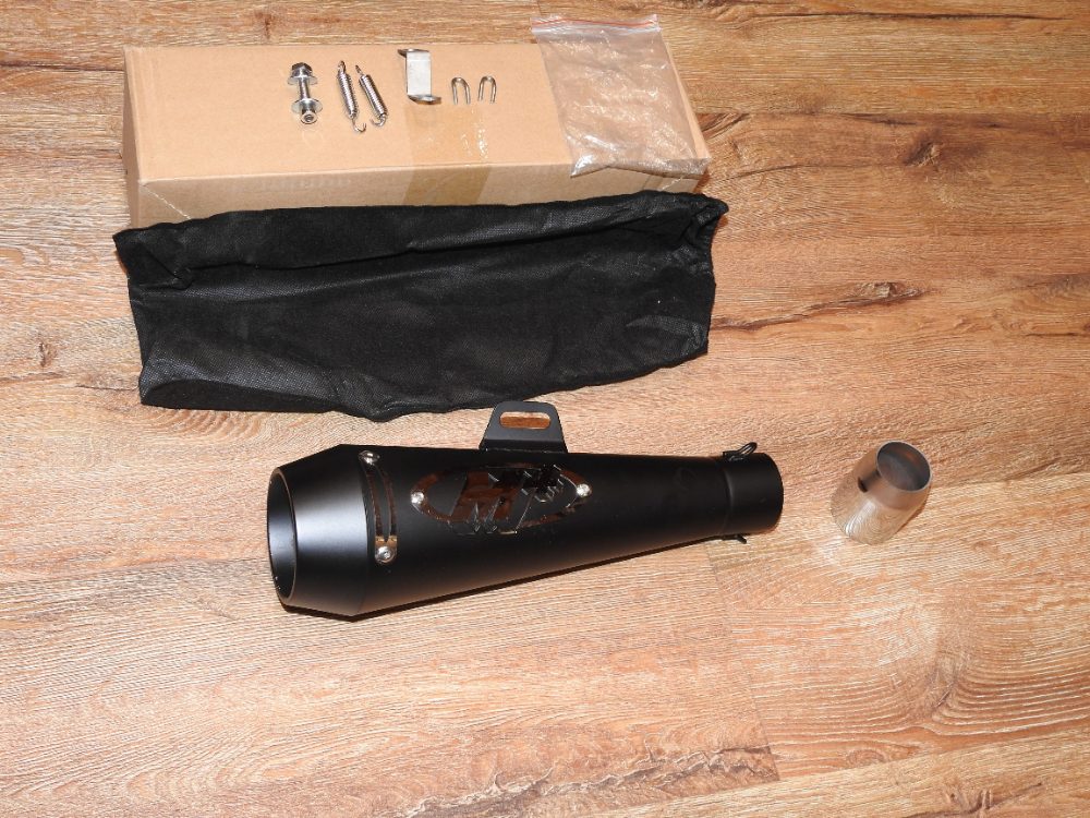 Laděný výfuk celonerezový lesklý Nový Laděný výfuk celonerezový lesklý Nový