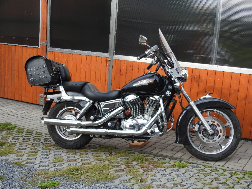 Honda Nové Nerezové Laděné Výfuky Thundering Eagle Honda Nové Nerezové Laděné Výfuky Thundering Eagle