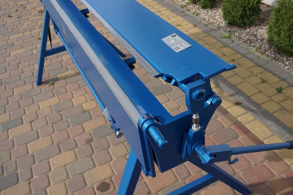 Ohýbačka na plech ZGR 2140/1,2/145° Prod-Masz 2m ohýbačka plechu Ohýbačka na plech ZGR 2140/1,2/145° Prod-Masz 2m ohýbačka plechu