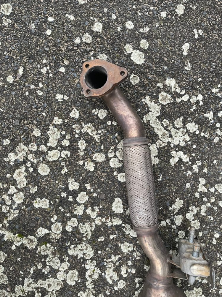 OCTAVIA 1.9TDi 1.díl výfuku s katalyzátorem