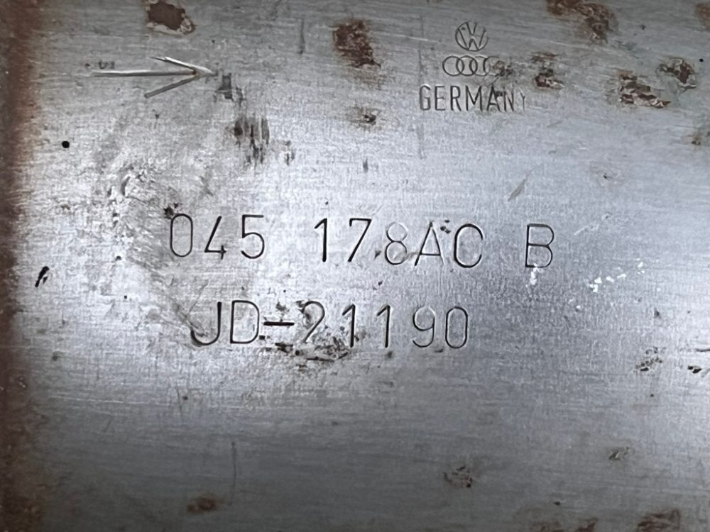 OCTAVIA 1.9TDi 1.díl výfuku s katalyzátorem