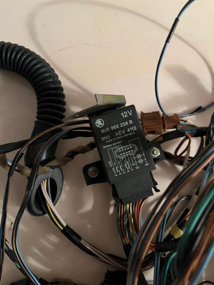 Airbag spolujezdce Felicia s jednotkou 6N0908603