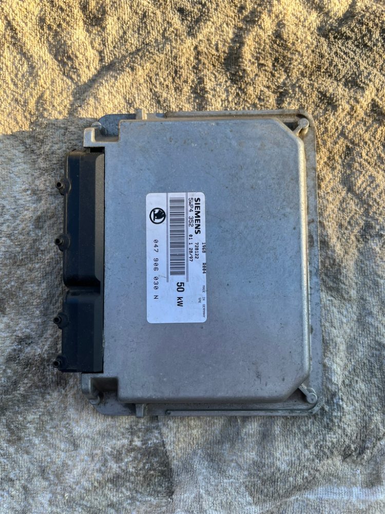 Řídící jednotka FELICIA MPI 047906030N 50kW