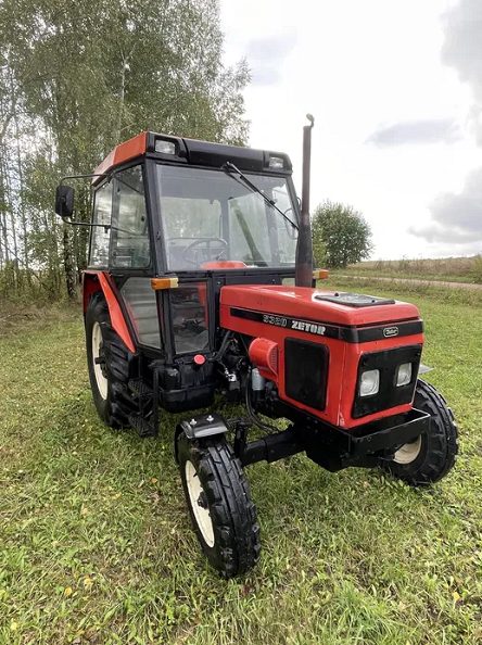Traktor Zetor 5320 (1997) – 2100 hodin, velmi dobrý stav