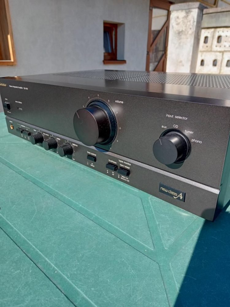 Prodám zesilovač Technics  SU – 610